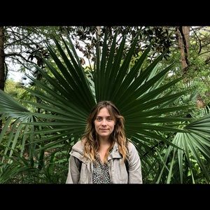 Meet your Posher, Emma